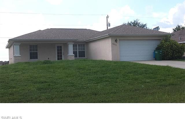 1st image of 2215 NE 15th Ln
