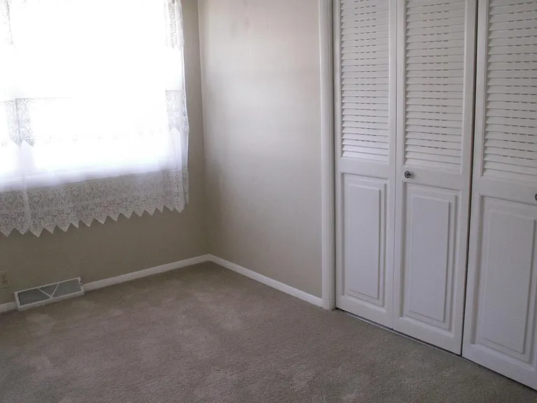 Bedroom #1