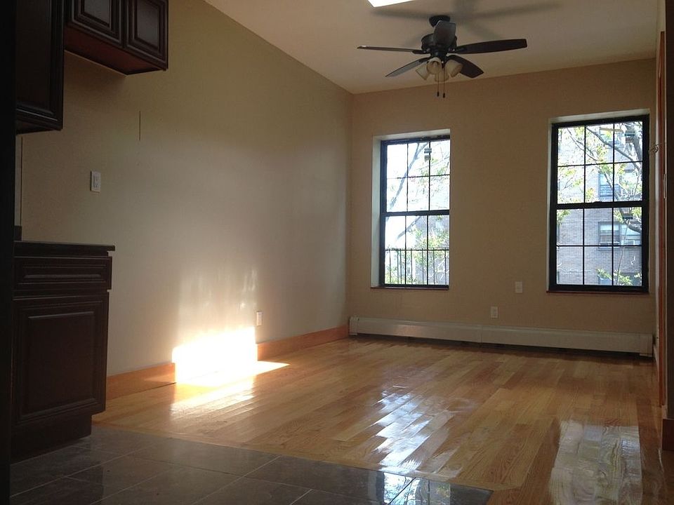 1st image of 2272 2nd Ave #2AA