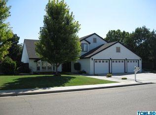 424 N Fulgham St, Visalia, CA 93291