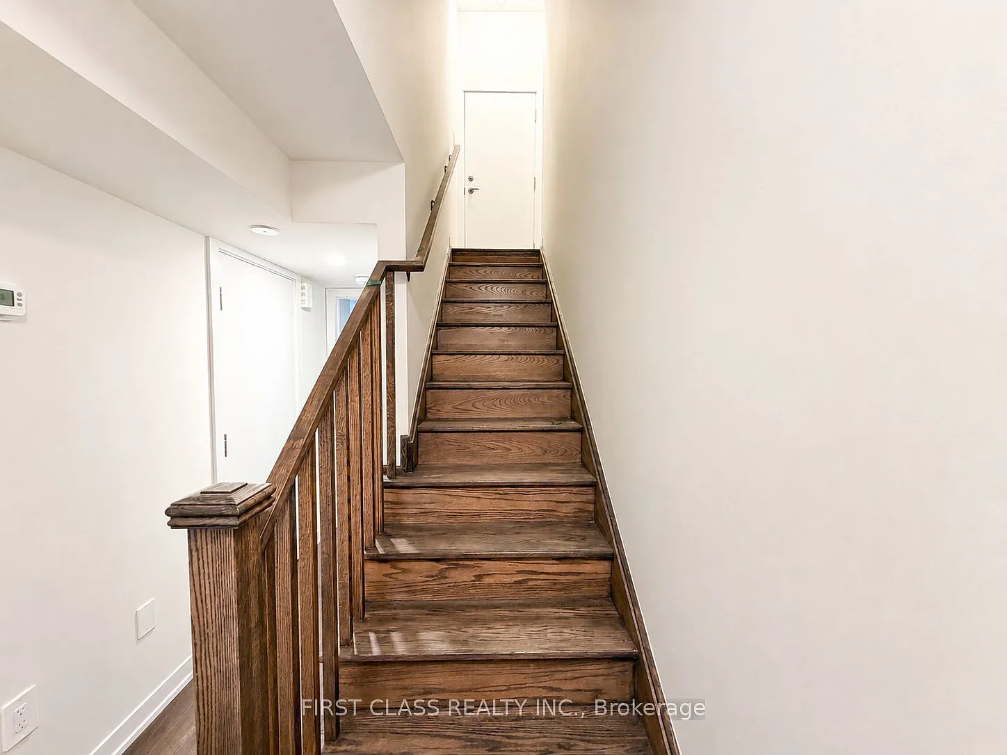 2 bed, $1,900 — Photo 2
