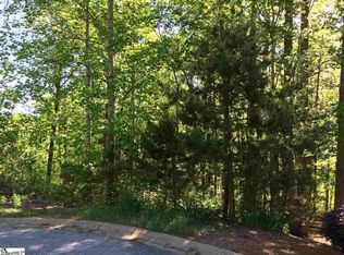 16 Savage Ct, Travelers Rest, SC 29690
