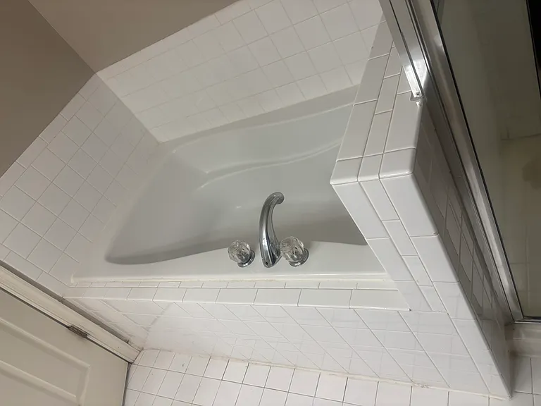 2489 Quick St #102 — Photo 30