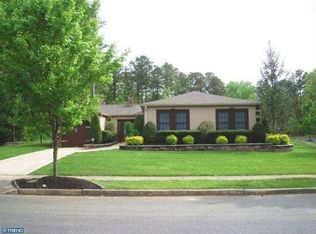 1 Woodside Ln, Sicklerville, NJ 08081