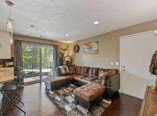 1015 E Quail Cir S #K, Salt Lake City, UT 84129