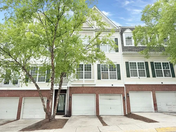 1845 Cedar Cove Way Unit 101, Woodbridge, VA 22191