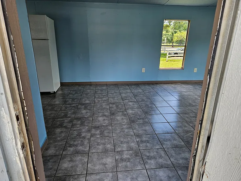 511 E Oakdale St #20 — Photo 7