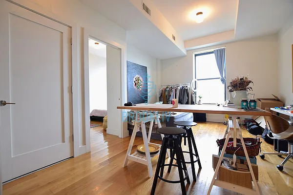 Rented by null | media 62