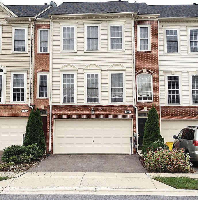 front entrance, 2 car garage