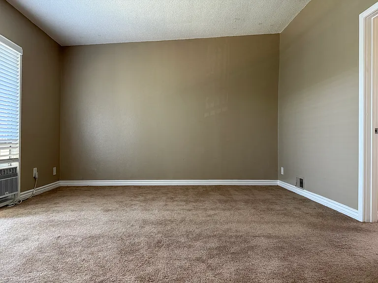11502 Adco Ave #G — Photo 6