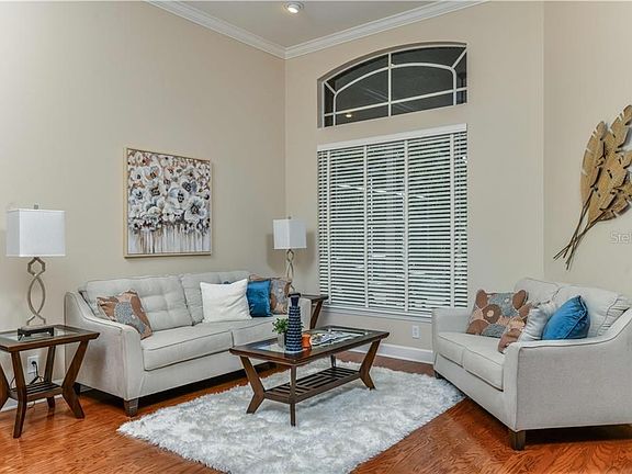 5th image of 4298 Cove Dr