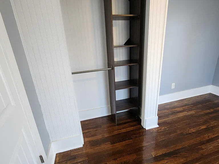 714B S Market St #B — Photo 5