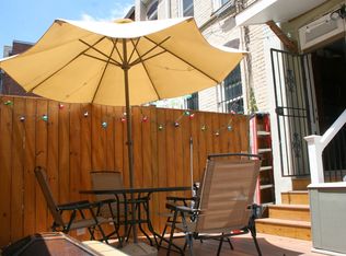 1004 Columbia Rd NW, Washington, DC 20001