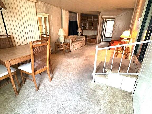 3rd image of 22 WOODRUFF WAY