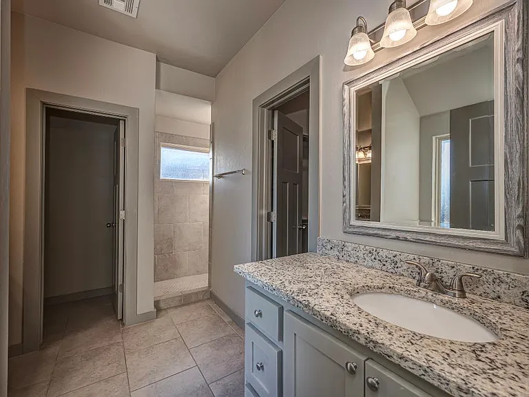 8404 NW 158th St — Photo 21