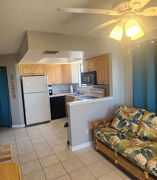 8208 Presidential Ct — Photo 20