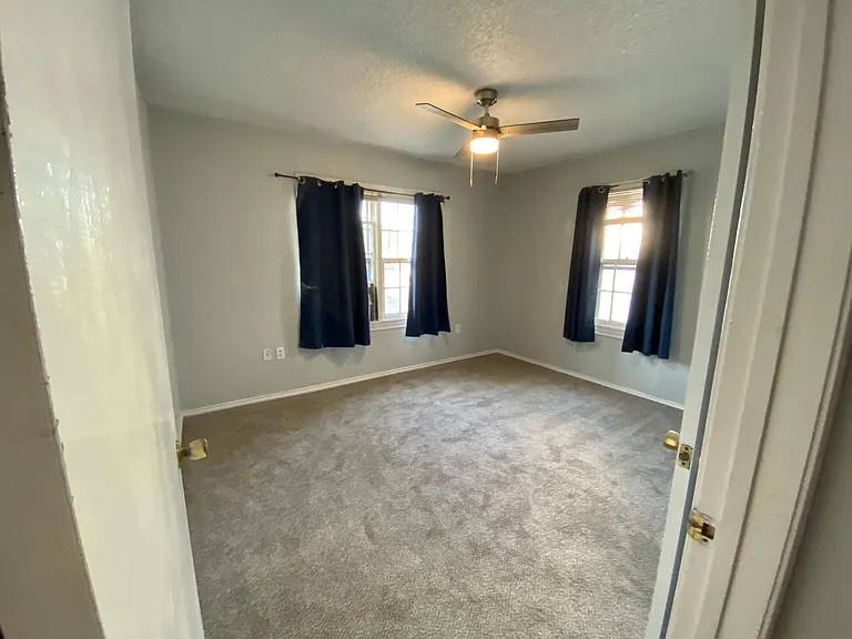 3607 36th St — Photo 9