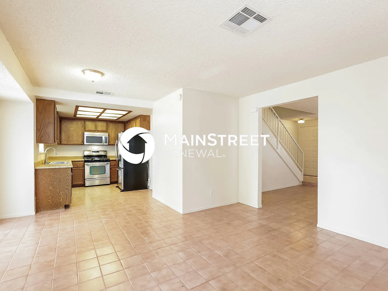 376 Manzanita ST — Photo 4
