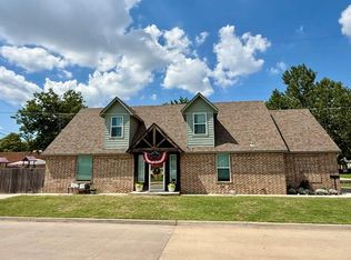 4401 N Central Rd, Bethany, OK 73008