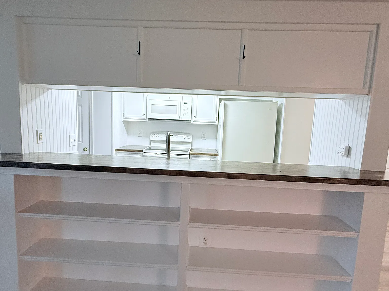 626 Belle Dora Ct — Photo 3