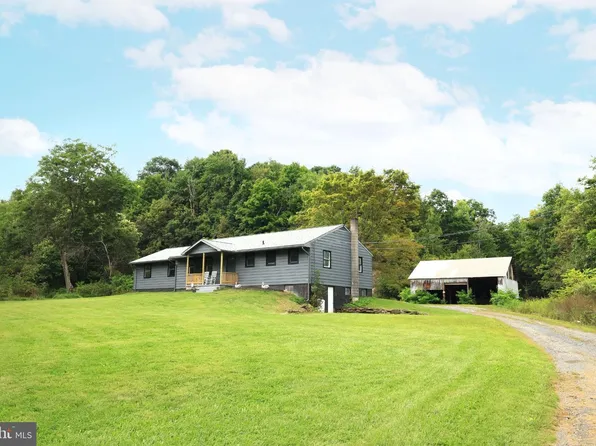 348 Shady Dell Rd, Port Matilda, PA 16870