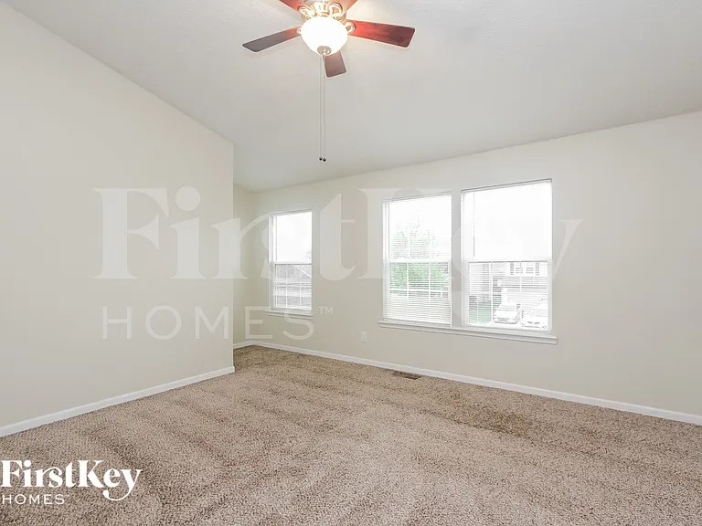 10567 Secretariat Dr — Photo 8