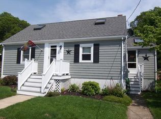 24 Hillcrest Ave, Beverly, MA 01915