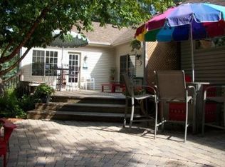 9430 Woodridge Way, Savage, MN 55378