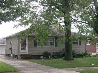5801 Robert Dr, Brookpark, OH 44142