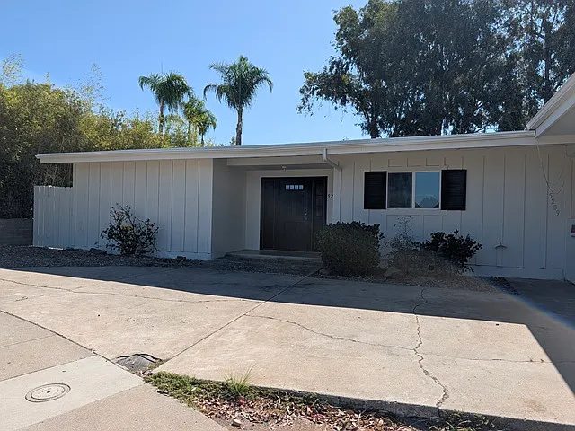 5209 Hewlett Dr — Photo 2