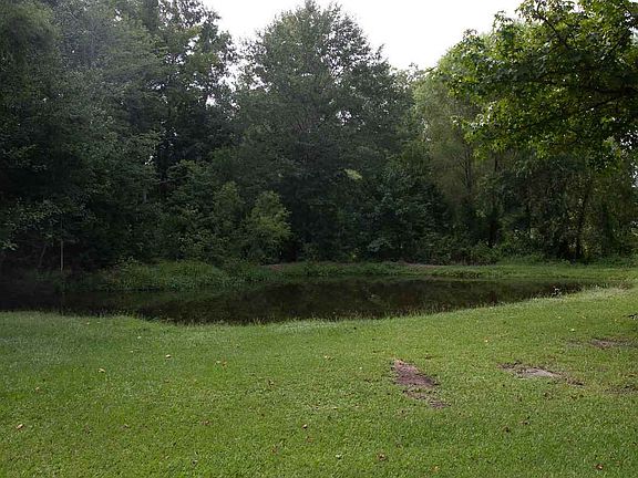 2nd image of 240 County Road 405d