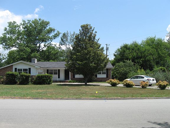 2nd image of 215 Port Dr
