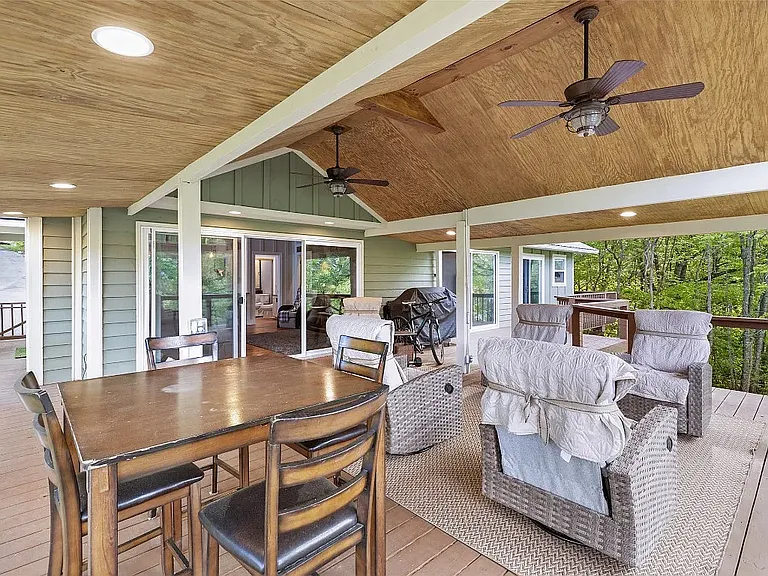 119 Heavens Gate Ln — Photo 19
