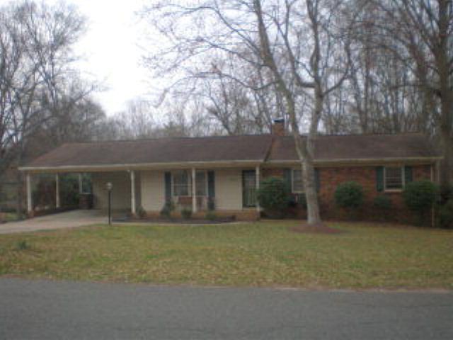 1st image of 1207 Woodhill Dr