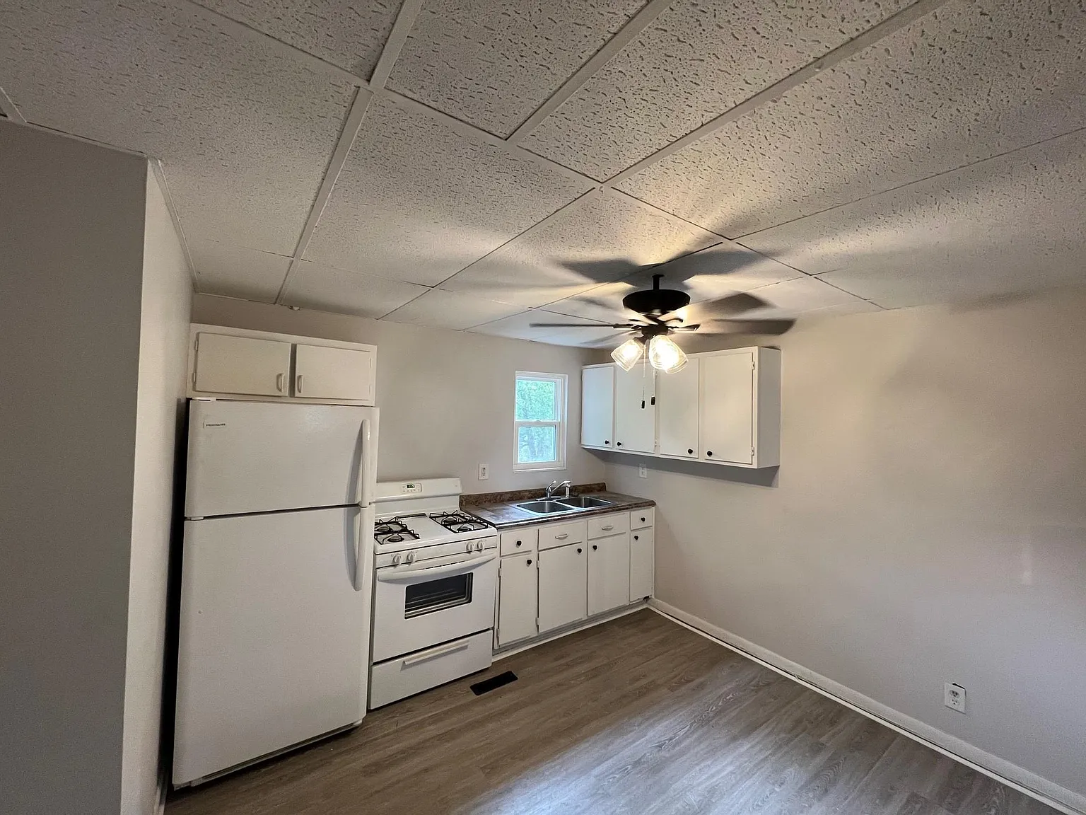 2 bed, 695 sqft, $775 — Photo 4
