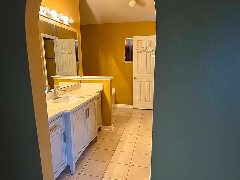 11283 Wyndham Hollow Ln — Photo 20