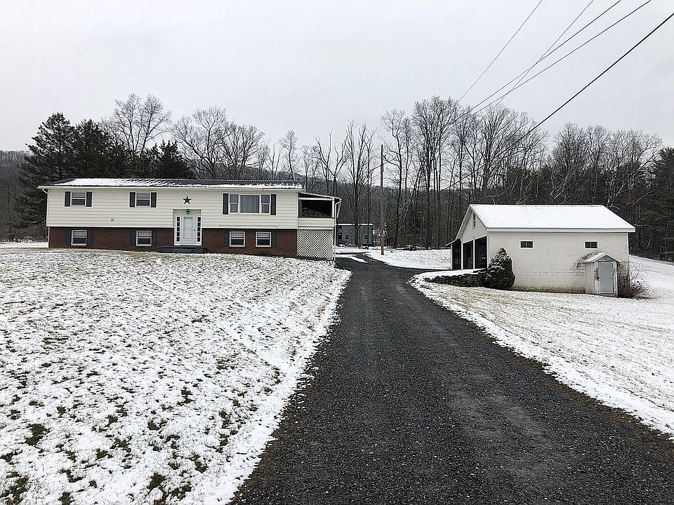 House, Garage, Barn,Driveway