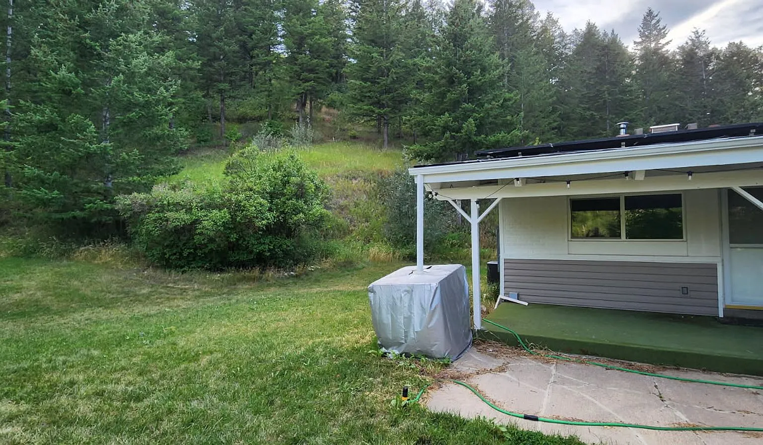 7201 N Beehive Rd — Photo 2