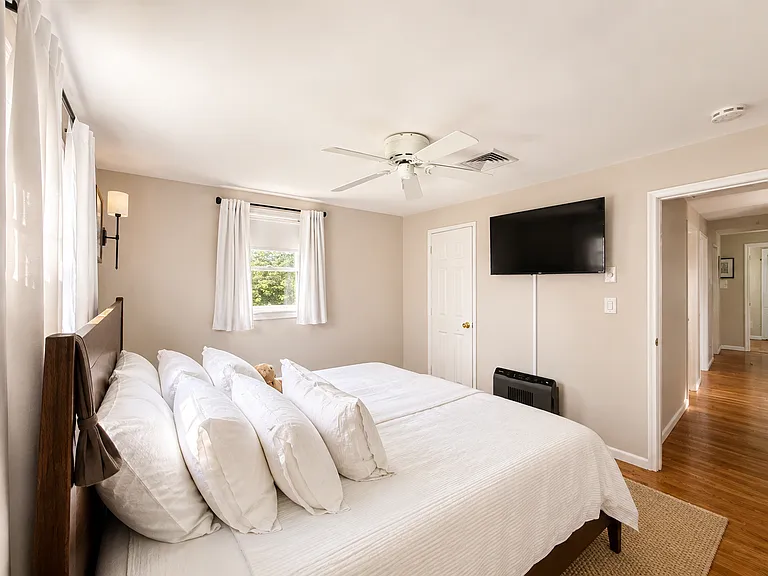 12 Seneca Rd — Photo 11