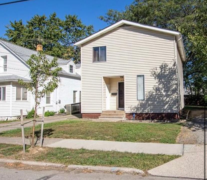1st image of 13308 Wainfleet Ave
