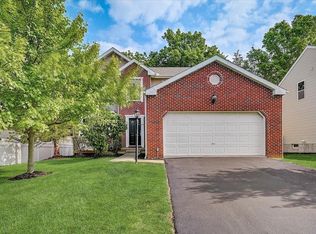 303 Haystack Ave, Pataskala, OH 43062