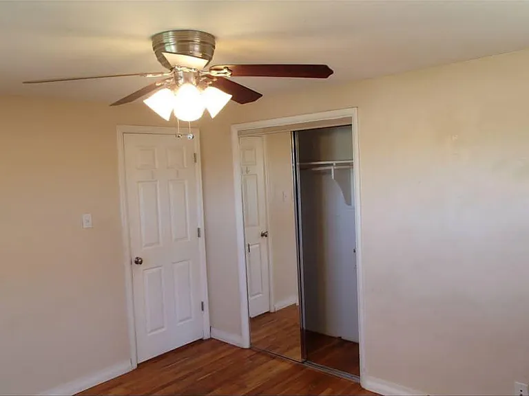 1451 S Osage St — Photo 8