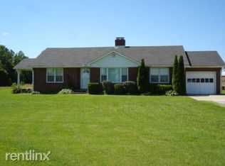 3688 Oakwood Rd, Woodlawn, TN 37191