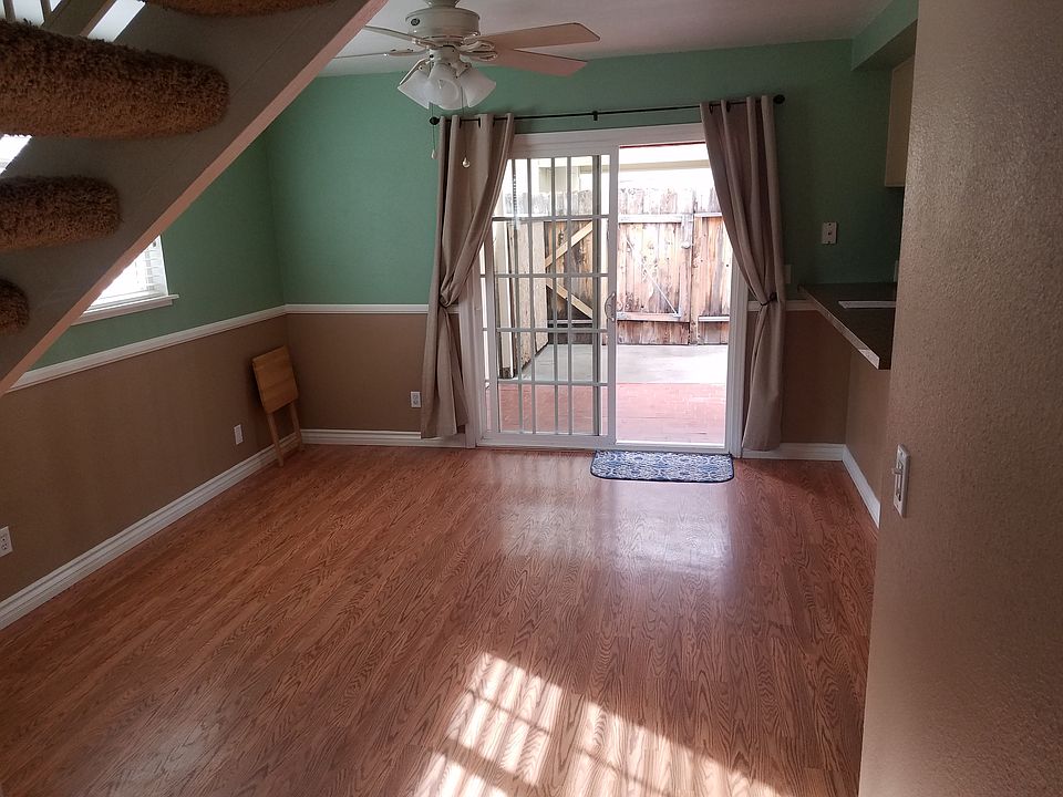 2nd image of 7879 Rancho Fanita Dr Unit G