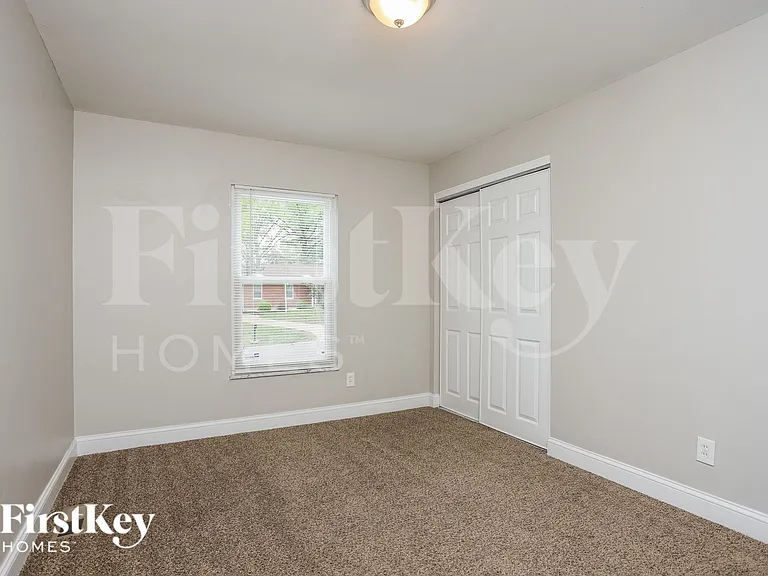 6 Van Crest Ln — Photo 11