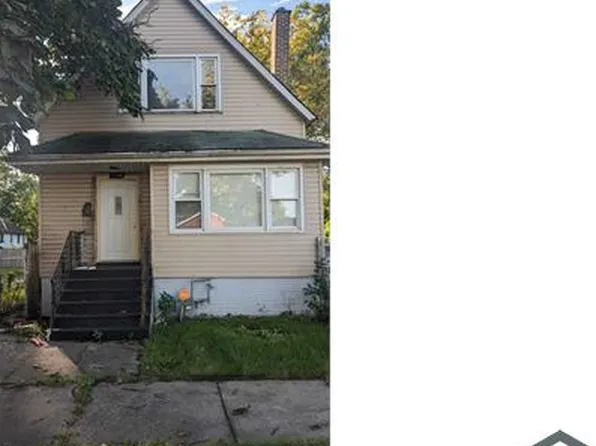 12104 S Wentworth Ave, Chicago, IL 60628