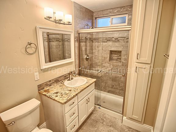 5th image of 349 Massol Ave #1