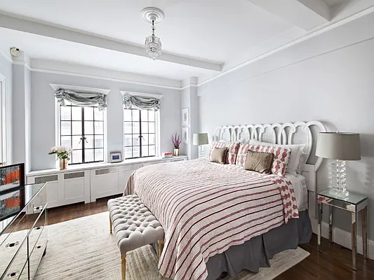 Sold by Sotheby's International Realty | media 8