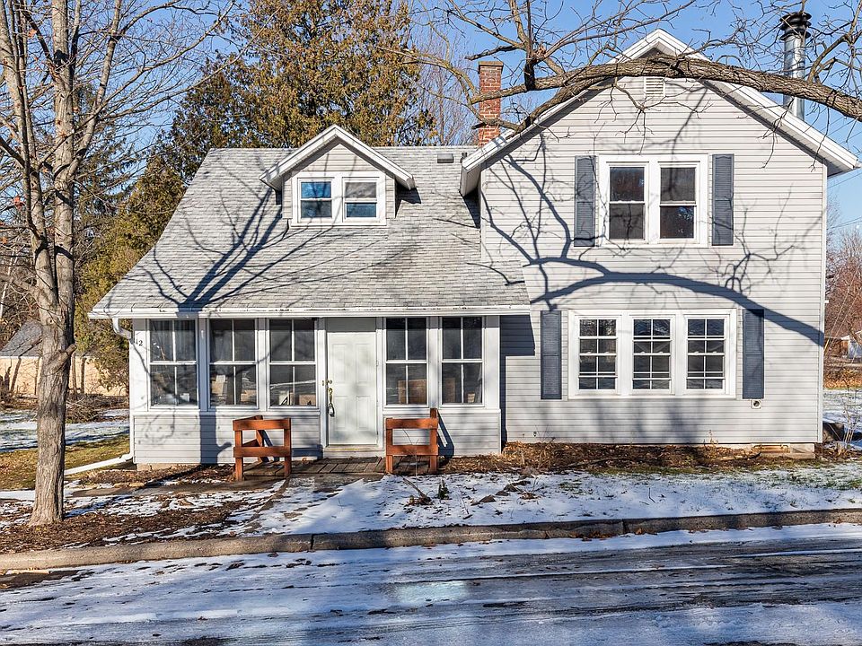 1st image of 112 E High St
