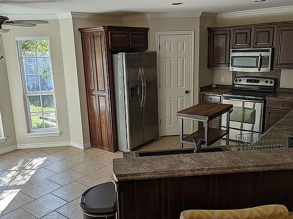 kitchen and breakfast nook